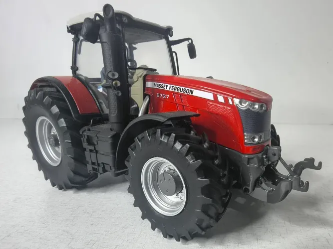 Miniatura Massey Ferguson 8737