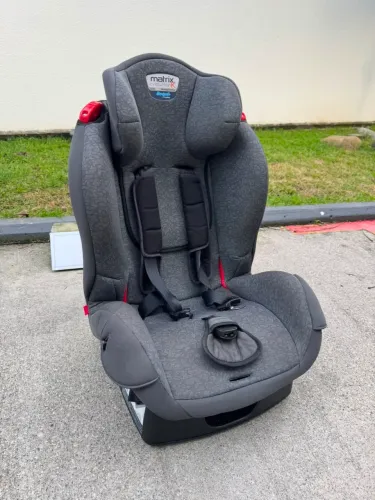 Cadeirinha infantil para carro