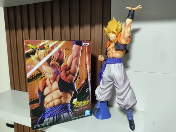 GOGETA SSJ - Banpresto Bandai (ORIGINAL)