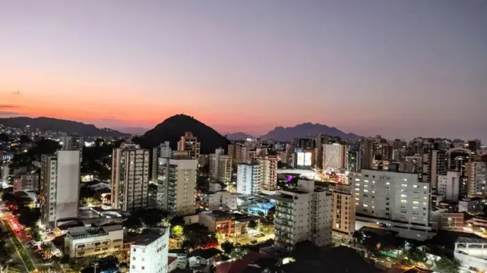 APARTAMENTO DE 2 QUARTOS - VITÓRIA - ES