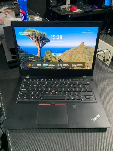 Notebook Lenovo ThinkPad L14 Gen 1 Ryzen 5 PRO 4650U 8GB SSD 256GB Radeon Graphics
