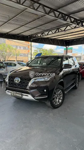Toyota Hilux SW4 SRX 4X4 2.8 TDI 16V Dies. Aut. 2021