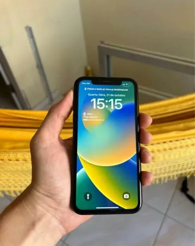 Venda se ou troco com volta do interessado iphone xr simi novo
