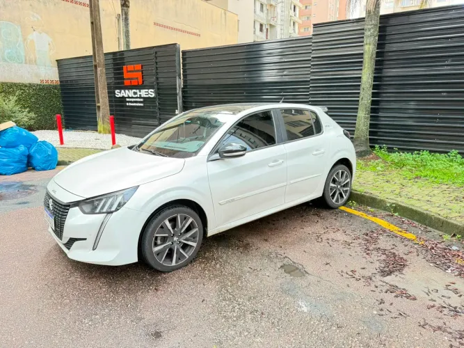 Peugeot 208 Style 1.0 Turbo Flex 5P Aut. 2024