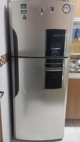 Geladeira GE, Inox