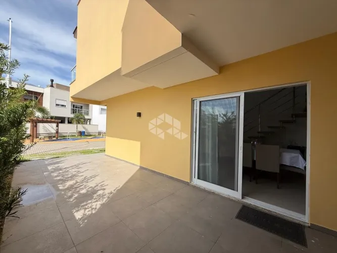Casa à Venda - Condomínio Deltaville - com 3 Dormitórios - Biguaçu/SC