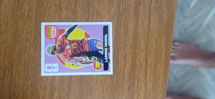 Figurinha legend regular do lamine yamal