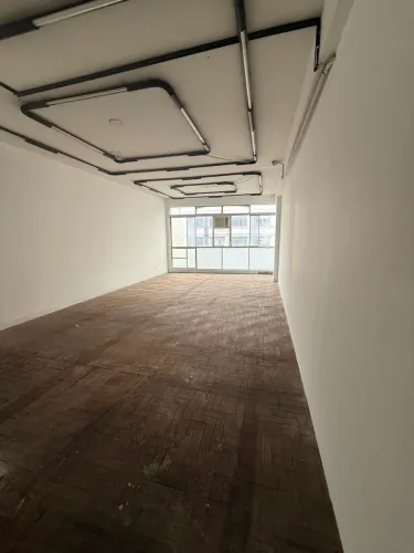 Sala comercial na Rua Coronel Xavier de Toledo, 137 - Conjunto 101  46 m²