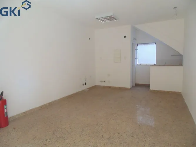 25 M² AU AO LADO DO FÓRUM CRIMINAL BARRA FUNDA