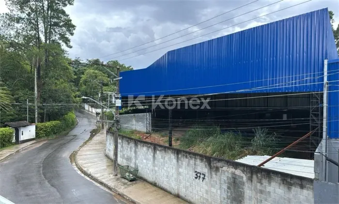 Galpão para alugar com 550 m² em Jardim Vila Rica, São Paulo