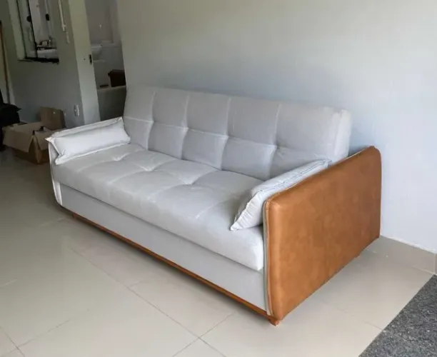 Sofá Cama c/ Baú 2,05m Linho e Courissimo (Dividimos Em Até 10x Sem Juros)
