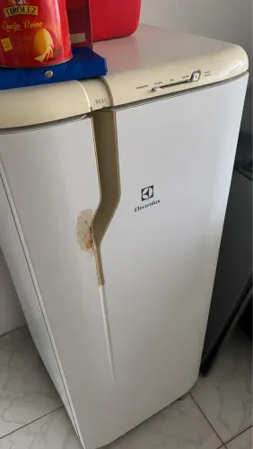 Geladeira usada (a negociar)