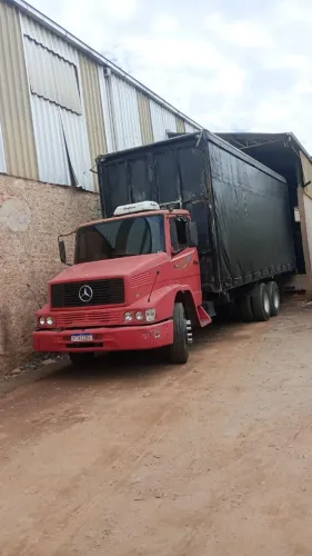 Vendo caminhão