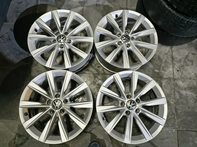 Jogo de rodas aro 17 5x112 Original VW Tiguan Passat Jetta Golf tsi Fusca 
