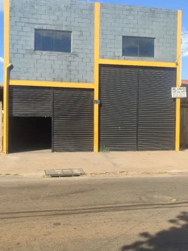 Alugo galpão no bairro Río Formoso