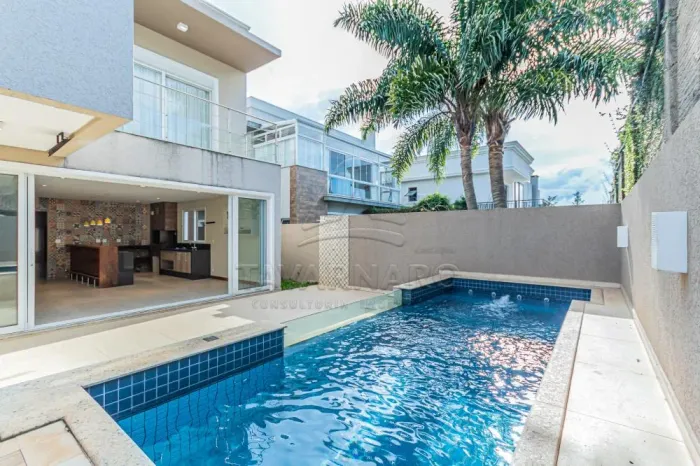 Casa Condomínio em Ponta Grossa