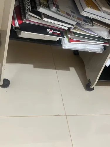 Mesa para computador/escritório com gaveta