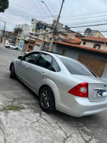 Ford Focus Ghia Sed. 2.0 16v/ 2.0 16V Flex 4P 2009