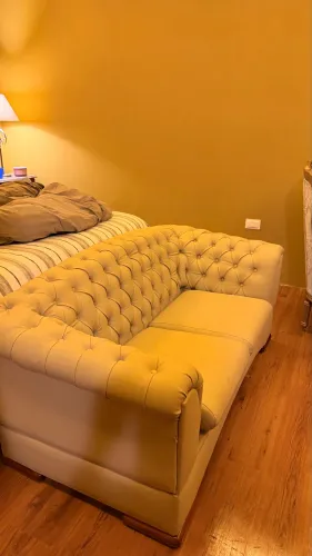 PAR DE SOFÁS CHESTERFIELD