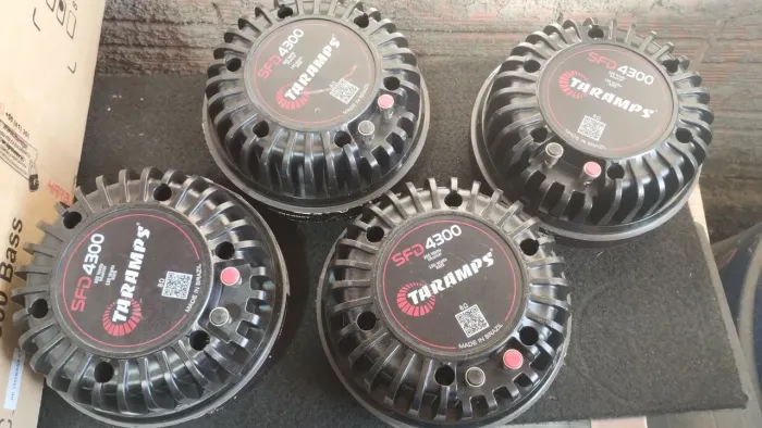 4 Driver Taramps