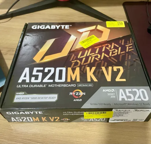 Placa Mãe A520M Nova Na Caixa