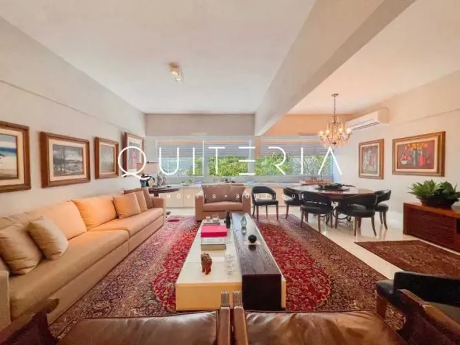 Apartamento Exclusivo na Rua Vieira Souto.