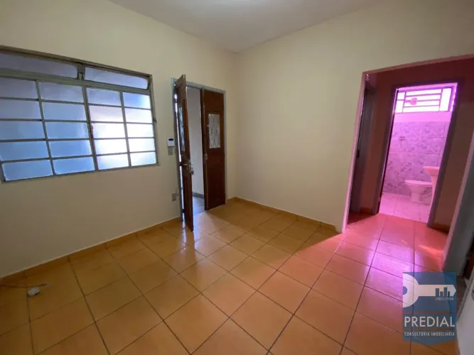 Casa 2 quartos para Locação Jardim São João Batista, São Carlos