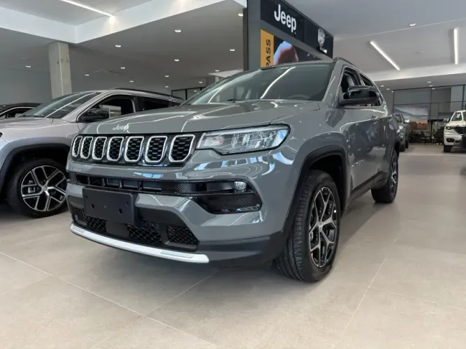 Jeep Compass Long. T270 1.3 TB 4X2 Flex AUT 2026