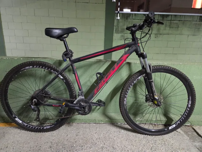Bicicleta Aro 29 First 27v Shimano