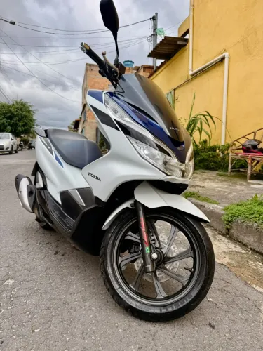 Vendo Moto Honda PCX 2022