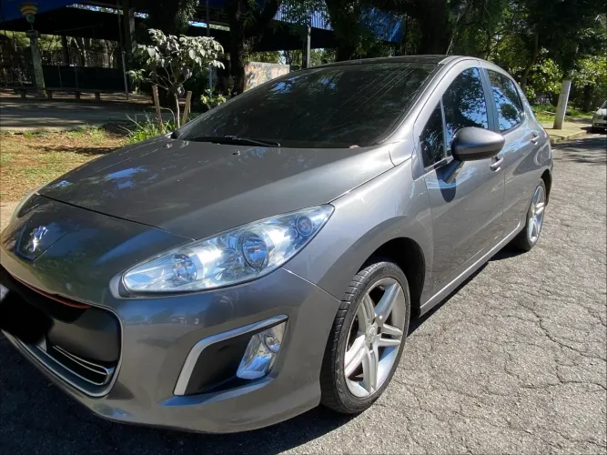 Peugeot 308 Allure 2.0 Flex 16V 5P Mec. 2013