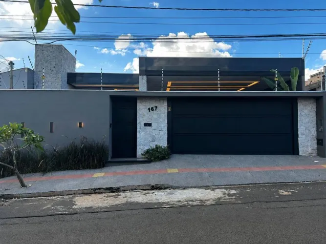 Casa com 3 quartos à Venda, Vila do Polonês - Campo Grande