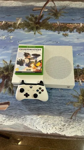 Xbox One S 500GB + Controle Original + Jogo