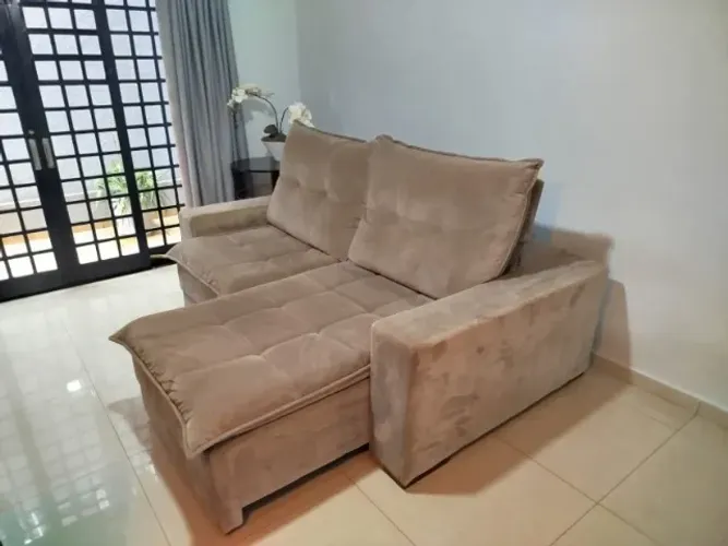 Sofá Retrátil 2 lugares da Móveis Casa Verde