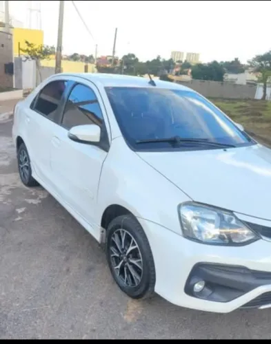 Toyota Etios Platinum Sed. 1.5 Flex 16V 4P Aut. 2018