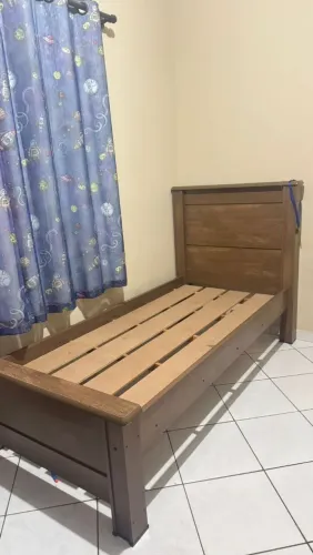 Cama solteiro