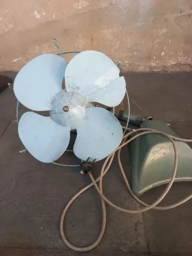 Ventilador antigo arno para arrumar ou aproveitar peças motor funcionando