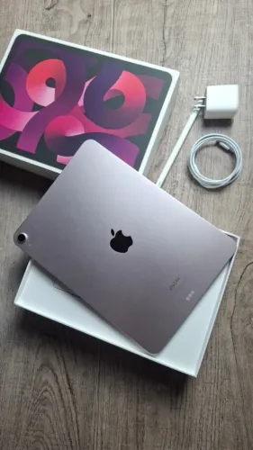 iPad Air 5 M1 +apple pencil - (256gb) (Parcelamos) - Leia a descrição