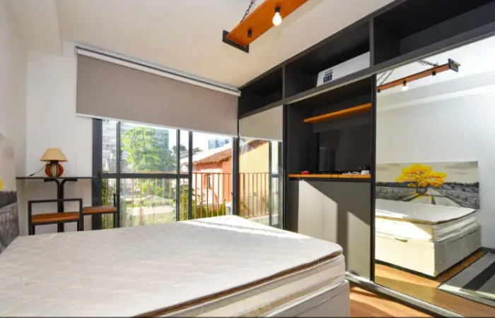 Studio moderno em Pinheiros 24M2- 100% mobiliado -tudo novo