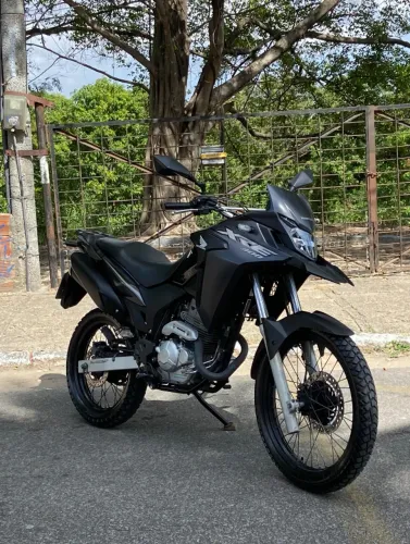 Honda Xre 300 ano 2021