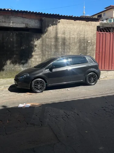 Troco rodas 15 por 17 ! 