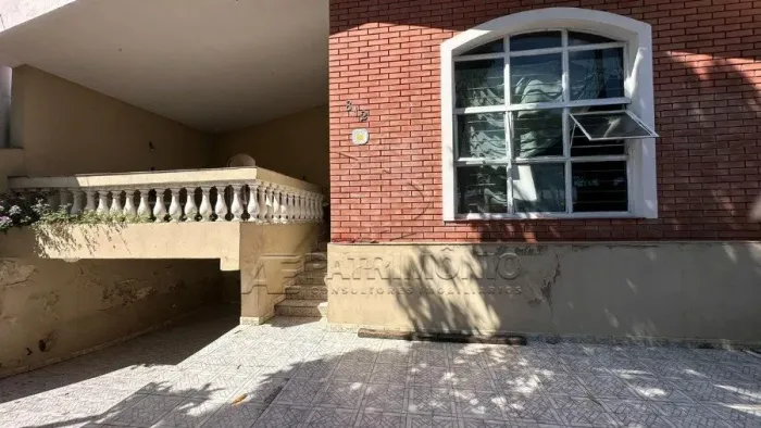 Venda de CASA em Sorocaba-SP, bairro Maria do Carmo