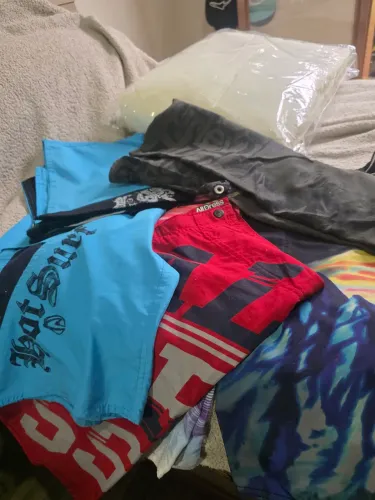 Bermudas água 38