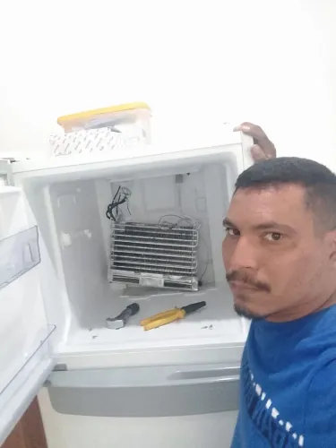 Geladeira Congelador Furado - Temos a Solução Rápida 