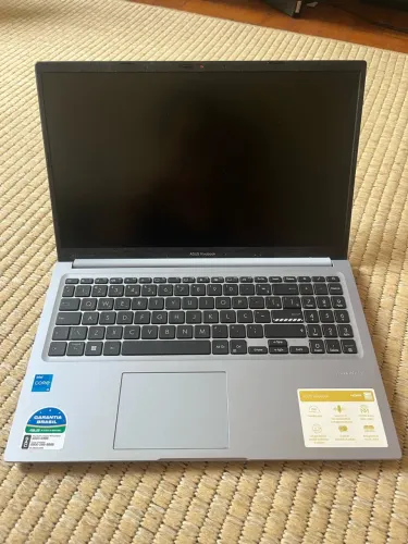 Notebook ASUS Vivobook Intel Core i5 - prata