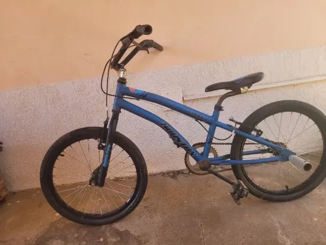Bmx houston aro 20
