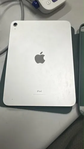 Vende-se IPAD 10 usado