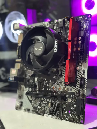 Kit upgrade Ryzen 7 / placa mãe / 8 GB RAM