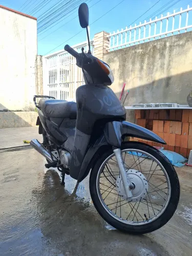 Biz 100 es partida eletrica