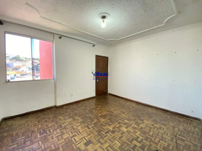 Excelente apartamento para locação no Bairro Teixeira Dias!